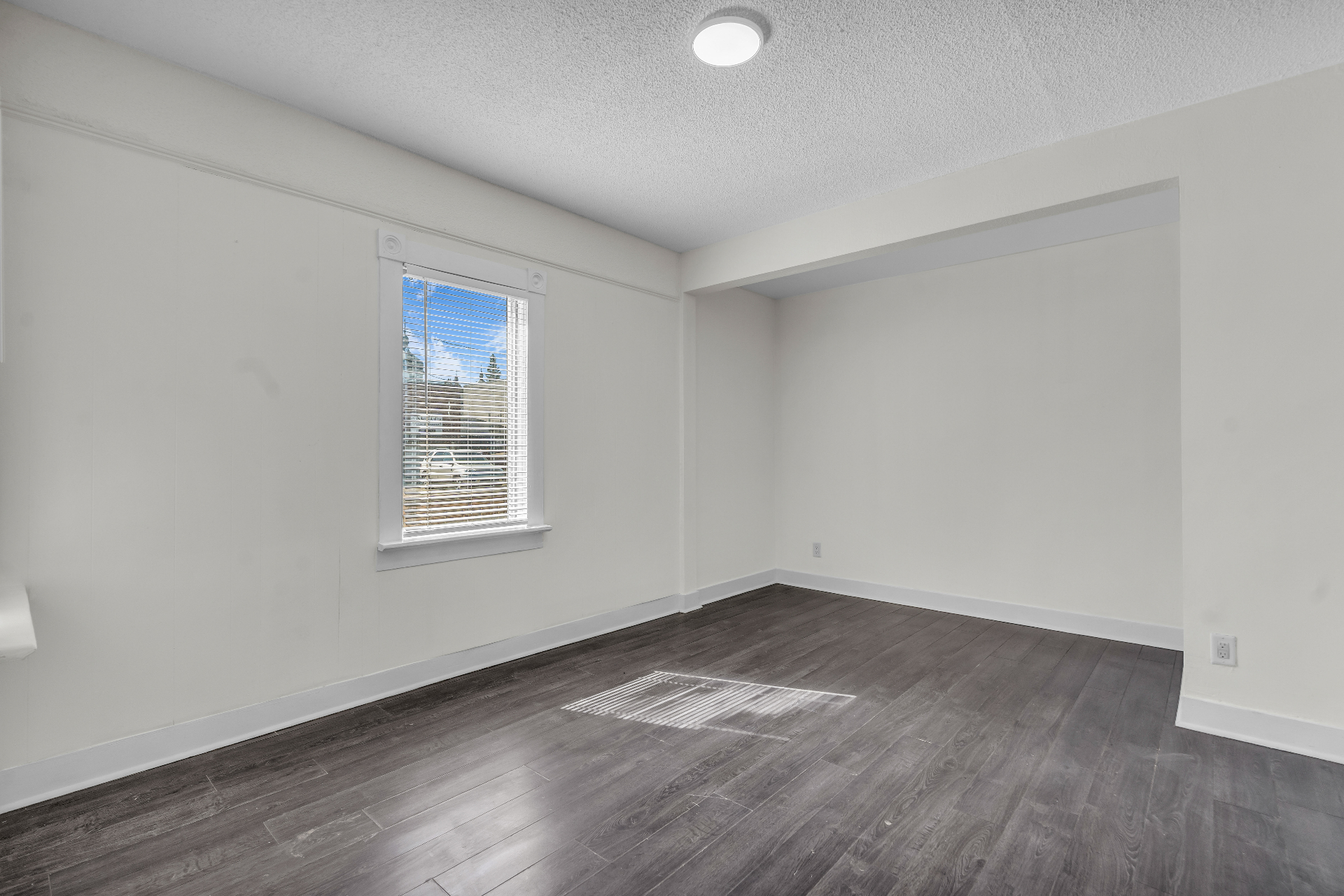 $24.5万 独立屋 · 223 I Avenue S——林与唐地产 - 4